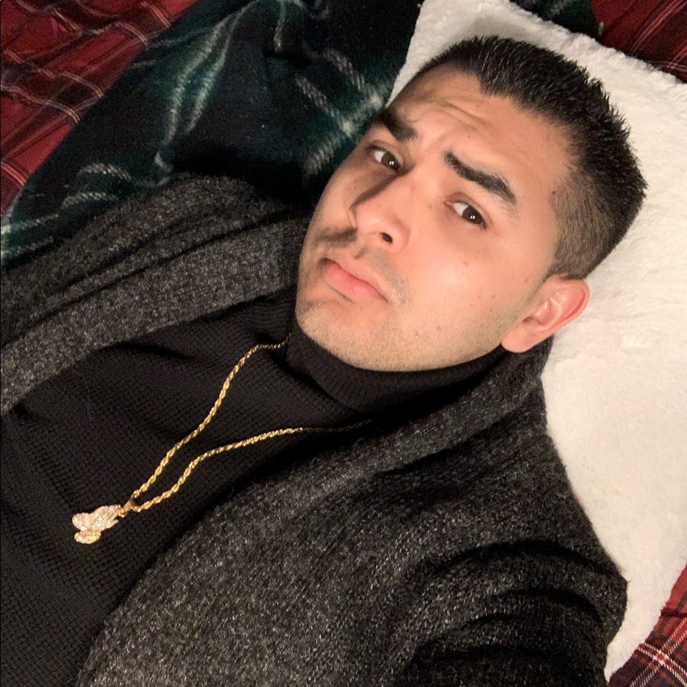 Meet your Posher, Brandon